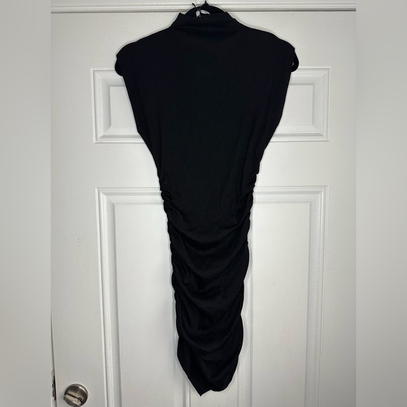 NWT MICHAEL STARS SIZE XS Gia Ribbed Power Shoulder Dress BLACK MINI - Picture 7 of 7